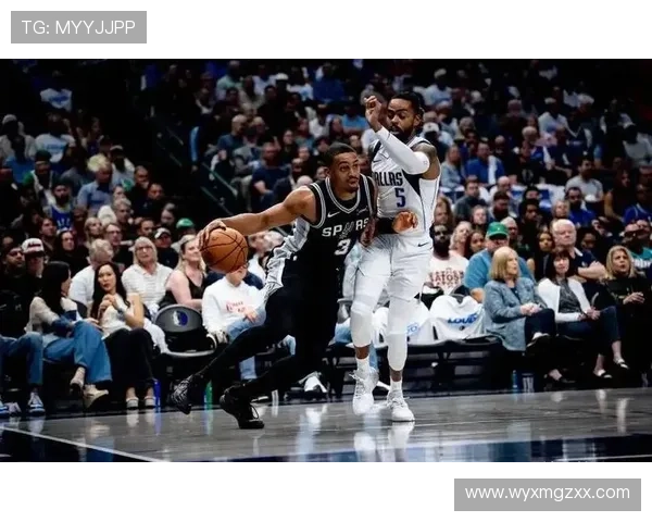 文班亚马状态低迷 马刺遭遇赛季首败陷入困境